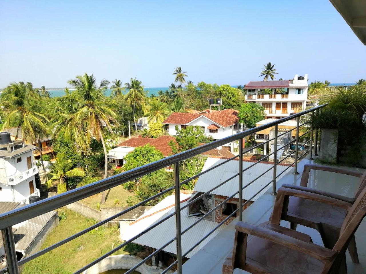 Mars Hotel Tangalle Exteriör bild