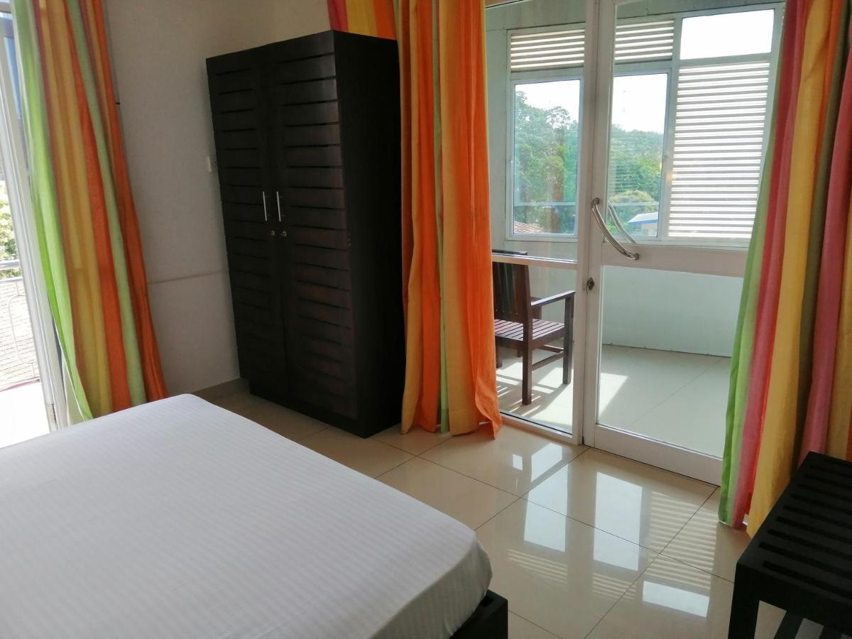 Mars Hotel Tangalle Exteriör bild